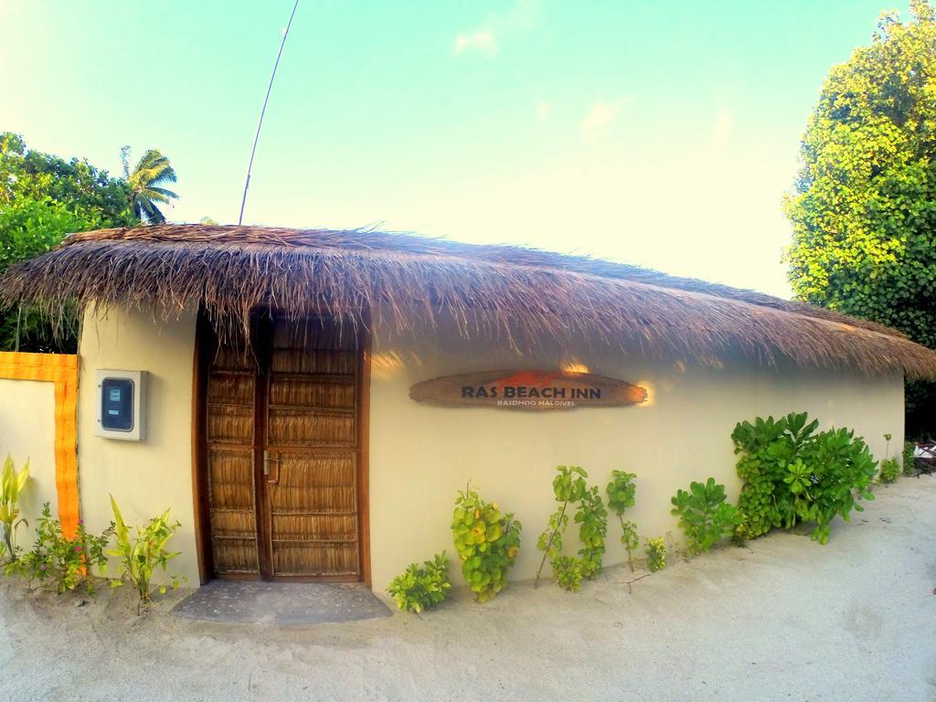 Ras Beach Inn Rasdhoo Екстериор снимка