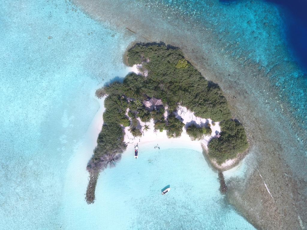 Ras Beach Inn Rasdhoo Екстериор снимка