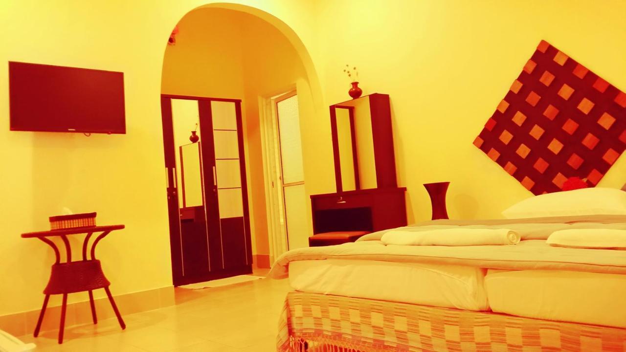 Ras Beach Inn Rasdhoo Екстериор снимка